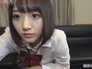 亚洲乱码卡一卡二卡新区极品身材美女上位都要让他扭断了！