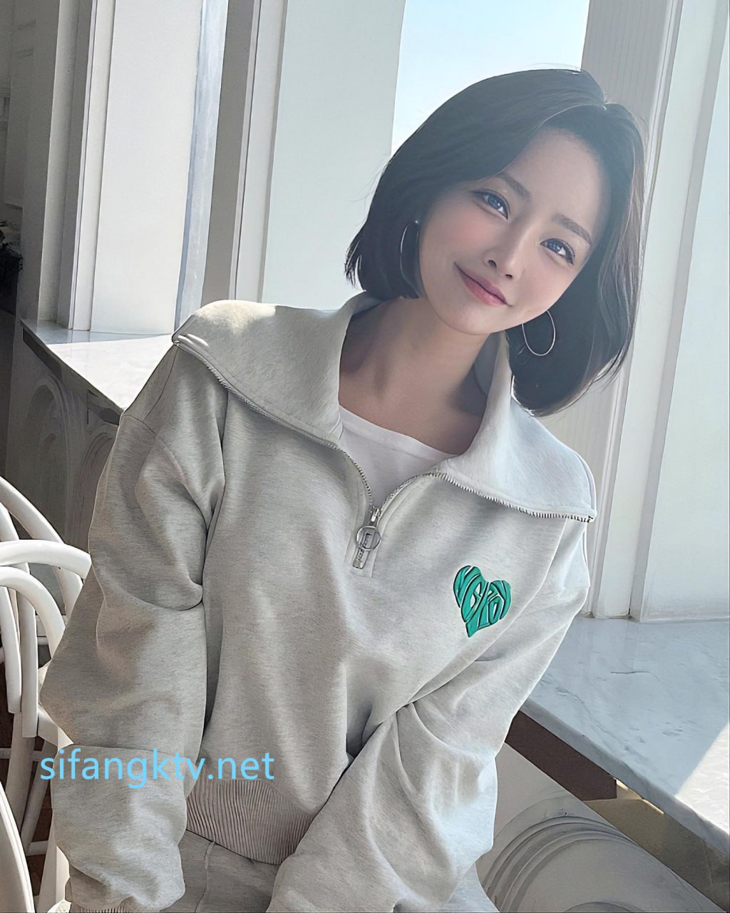 【2022-10-02】Hello there, We are a couple living in korea.m4v